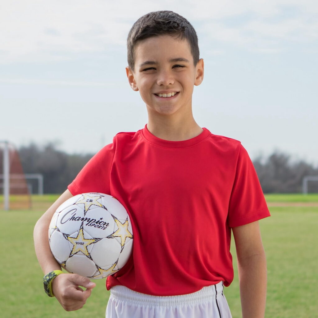 Champion Sports Viper Soccer Ball (White, Size 4) jykfb