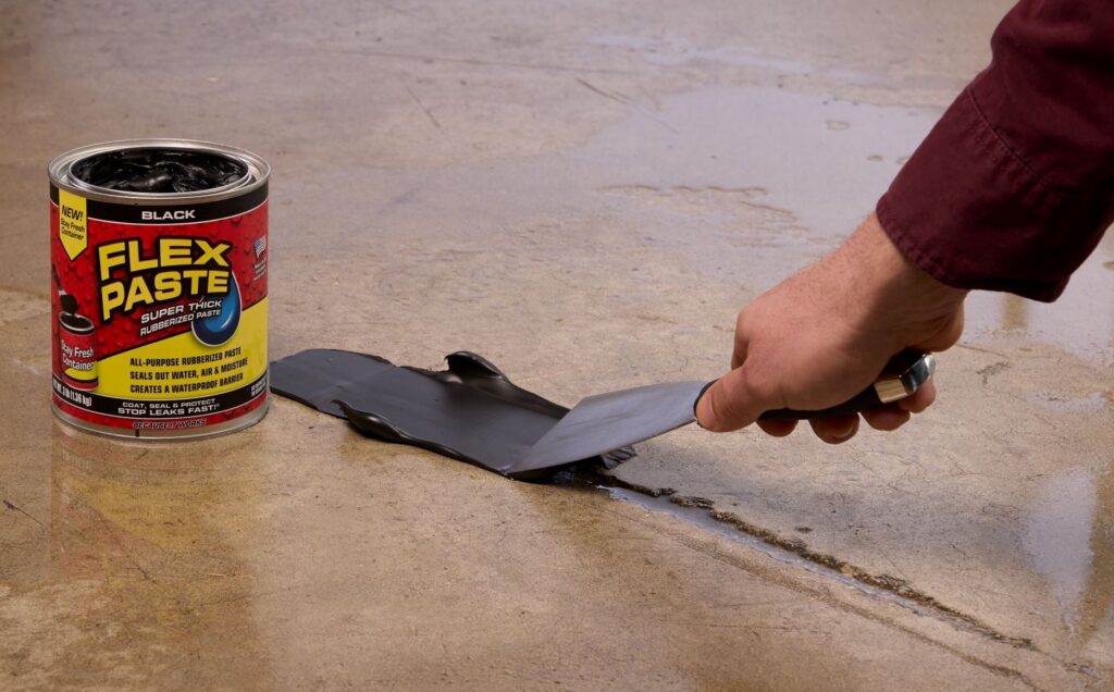 Flex Seal Super Thick Rubberized Paste, Waterproof Sealant for Repairs (Black, 26 fl oz) v428e