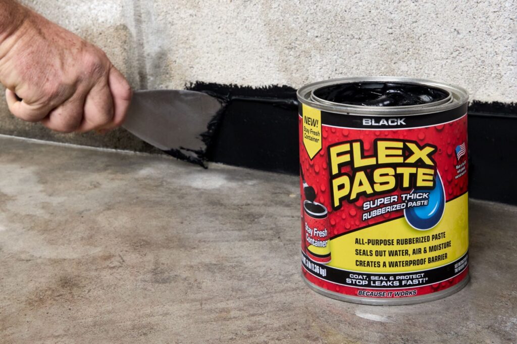 Flex Seal Super Thick Rubberized Paste, Waterproof Sealant for Repairs (Black, 26 fl oz) v428e