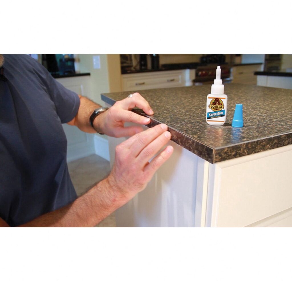 Gorilla Clear Super Glue, Impact Tough Adhesive for Plastic, Wood, and Metal (Clear, 0.5 oz) 4eujh