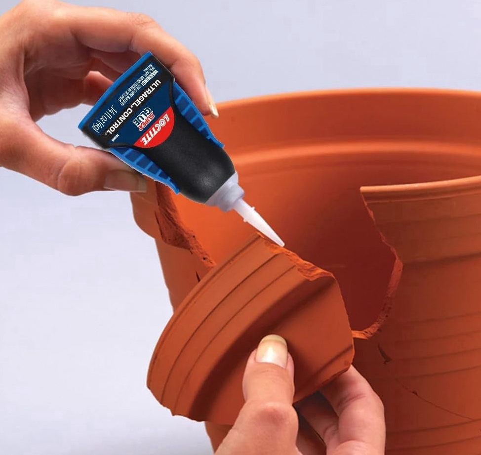 Loctite Ultra Gel Control Super Glue, Rubberized Adhesive for Household Repairs (Clear, 0.1 oz, 4 Pack) gpgdb